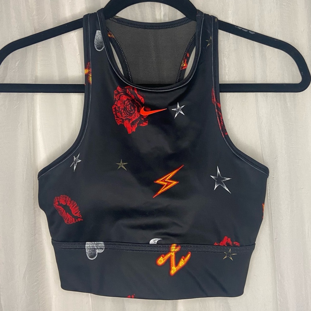 Nike Swoosh Medium Sports Bra